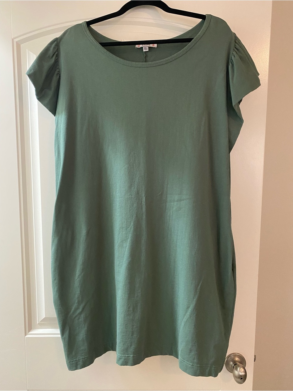 Women's Sage Green Scoop Neck Tunic Dress